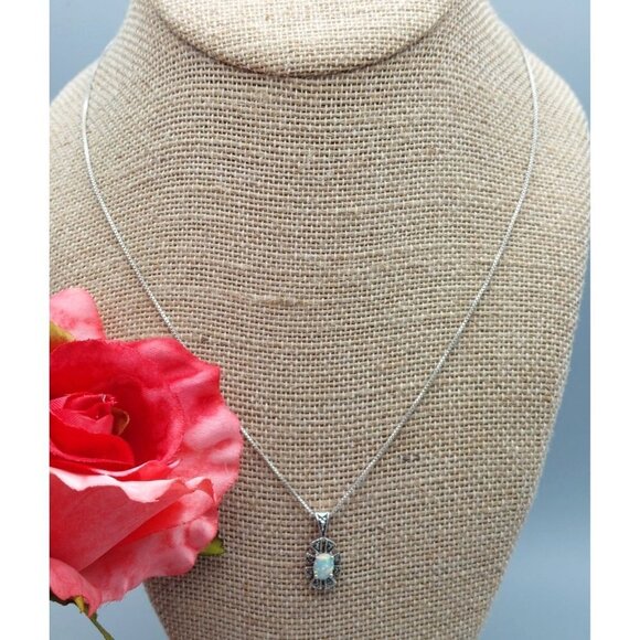 Pretty Sterling Silver Opal & Marcasite Pendant Necklace Box Chain Signed CW 18" - Picture 2 of 7